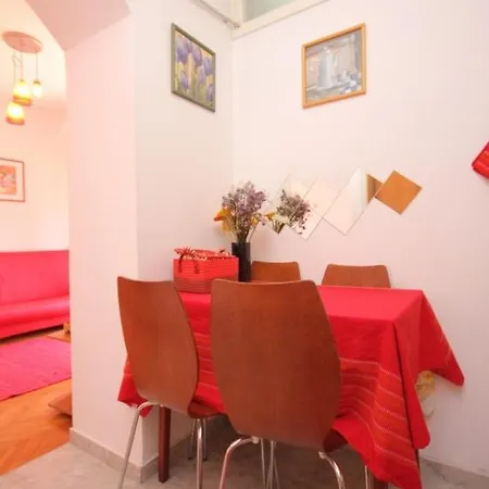 By The Sea Preko, Ugljan - 8292 *