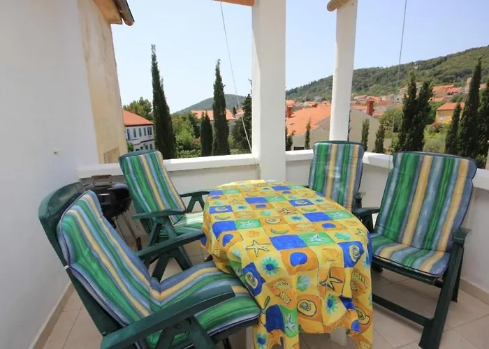 By The Sea Preko, Ugljan - 8292 بريكو